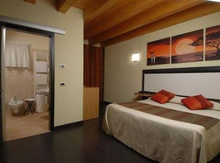 Hotel Villa Altura Ospedaletto Euganeo Exteriör bild